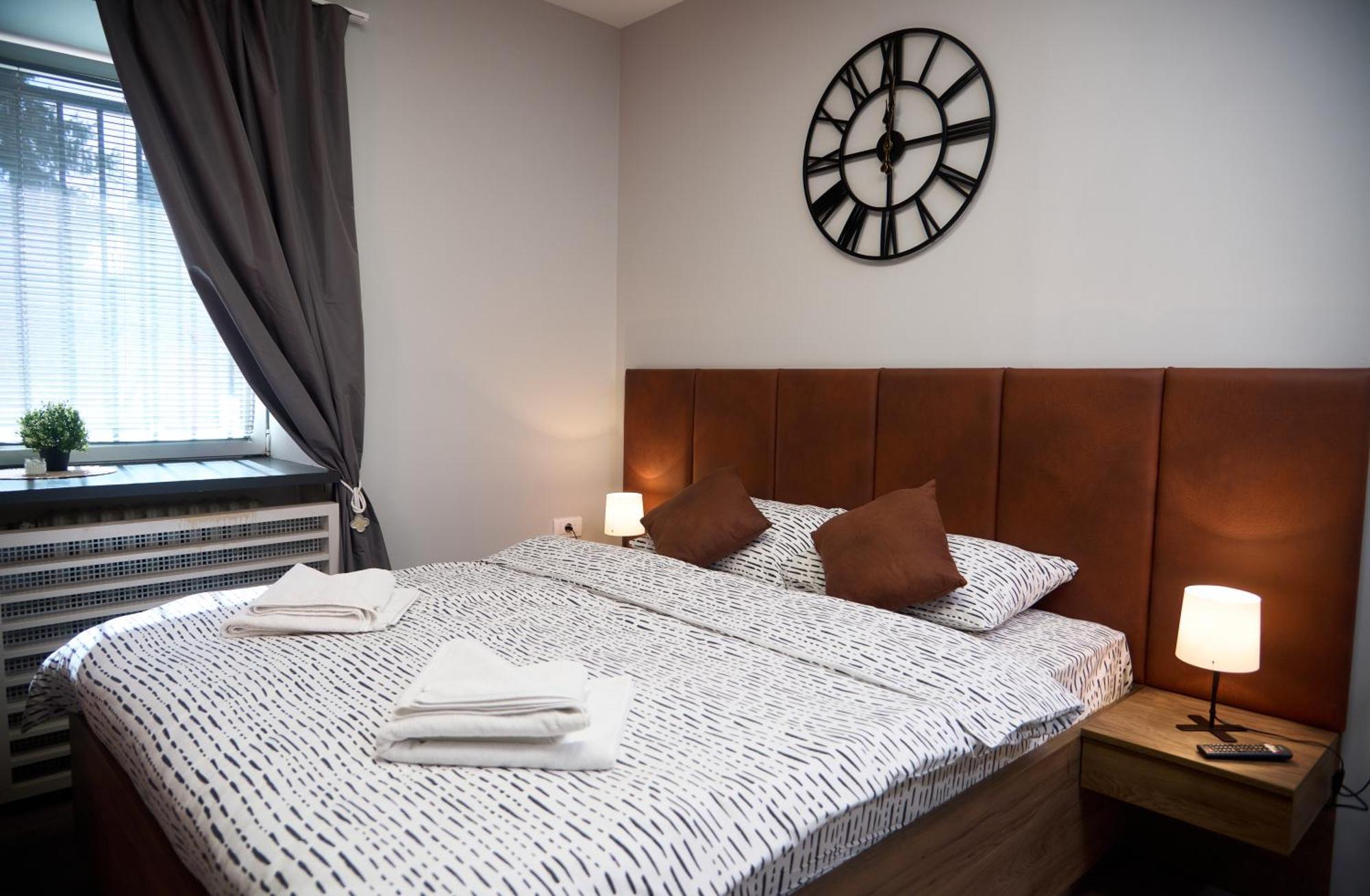 Downtown Boutique Apartments Újvidék Kültér fotó